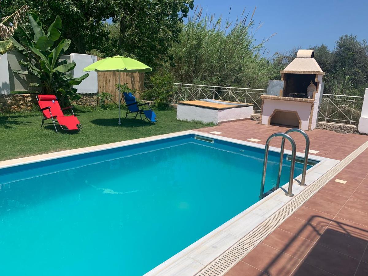 Hayeks Villa Daratsos ภายนอก รูปภาพ